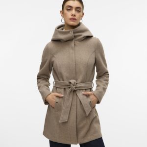 Chaqueta con cinturón